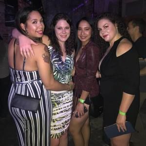 Meet your Posher, Denise